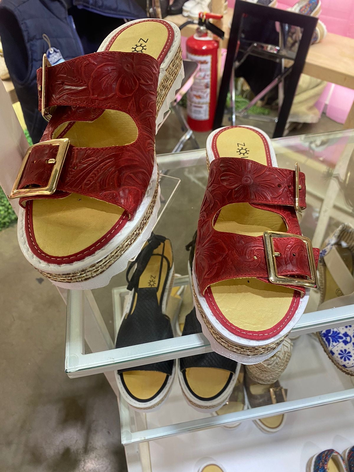 Bella Vida Sandal
