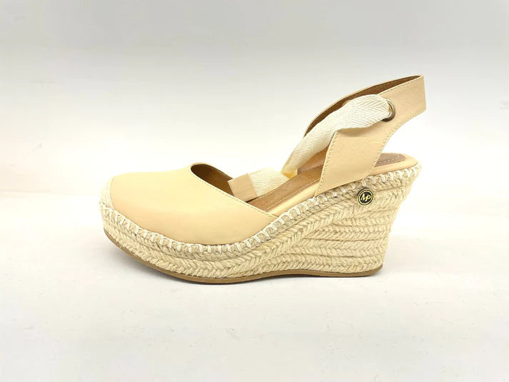 Women's Style & Comfort in Espadrilles Embroidered Blanket Makeup Hems & Adjustable Ribbon